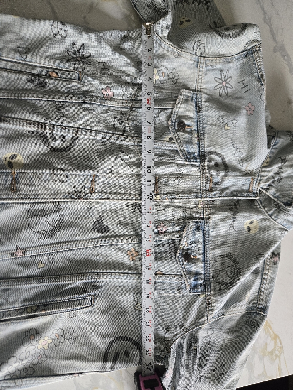 Oversized Denim Jacket With Doodles. Womens Size M - Picture 10 of 10
